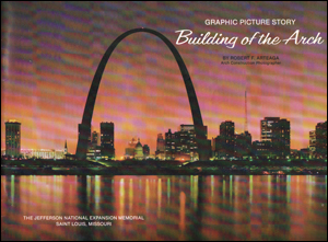 Building of the Arch : Graphic Picture Story