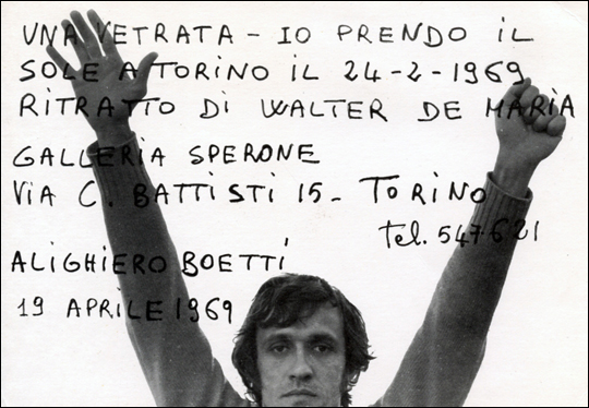 Una vetrata - Io prendo il sole a Torino il 24-2-1969 - Ritratto di Walter De Maria

