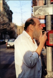 Lawrence Weiner : A Day in the Life